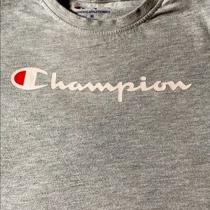 A champion kids M shirt girls or boys